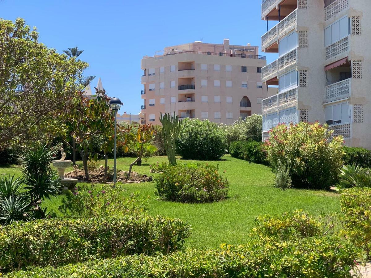 Holiday Apartments La Mata Ла Мата Екстериор снимка